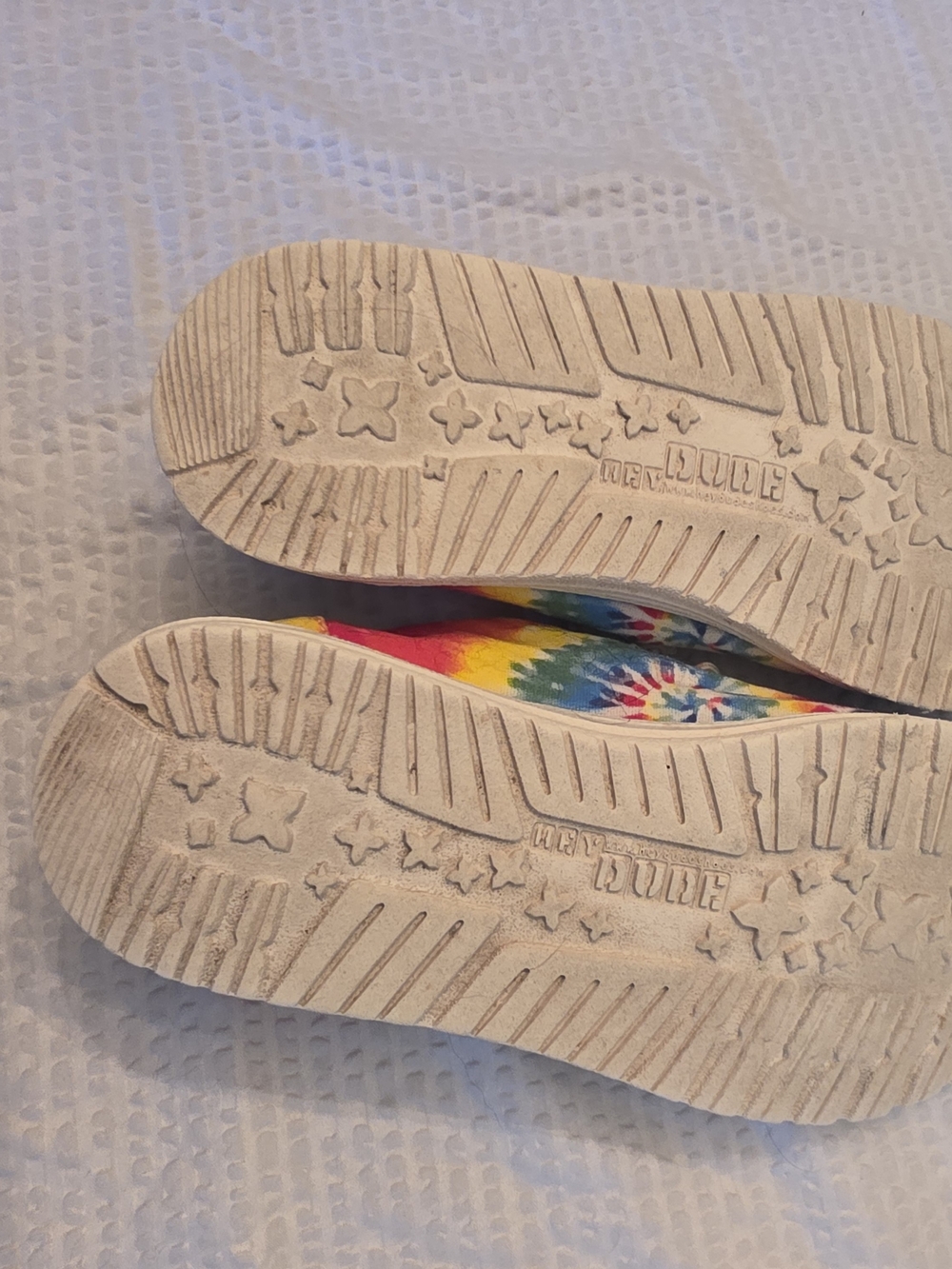 Hey Dude Women's Wendy   Mandala Rainbow Tie Dye pattern Size 8 - Picture 8 of 8